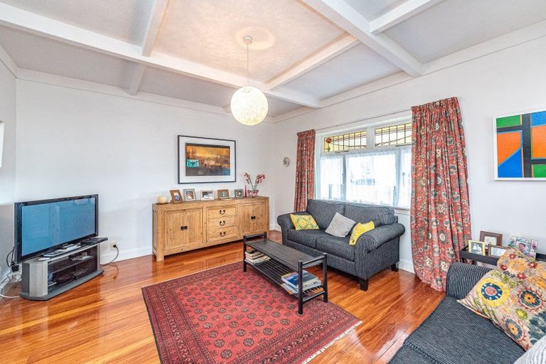 Photo of property in 30 Moore Avenue, Tawhero, Whanganui, 4501
