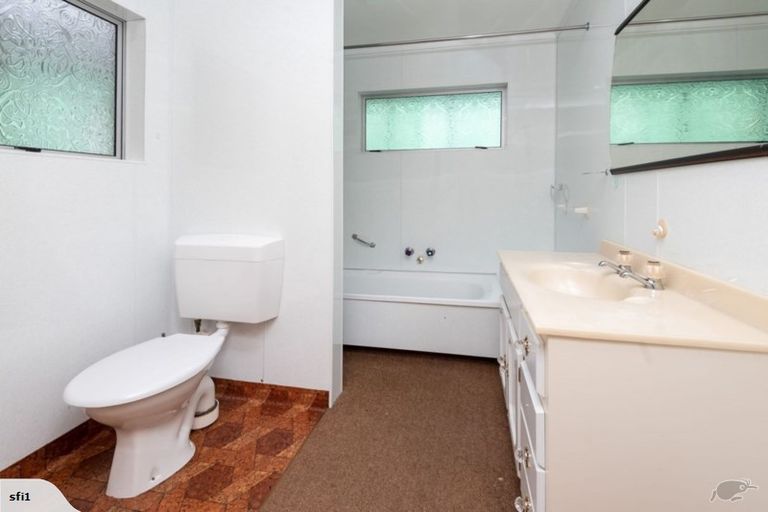 Photo of property in 33 Jubilee Drive, Pauanui, Hikuai, 3579