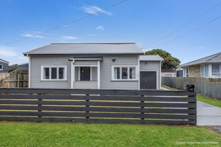 Photo of property in 36 Matai Street, Castlecliff, Whanganui, 4501