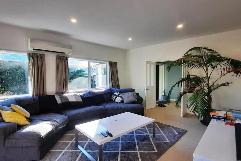 Photo of property in 47 Stapletons Road, Richmond, Christchurch, 8013