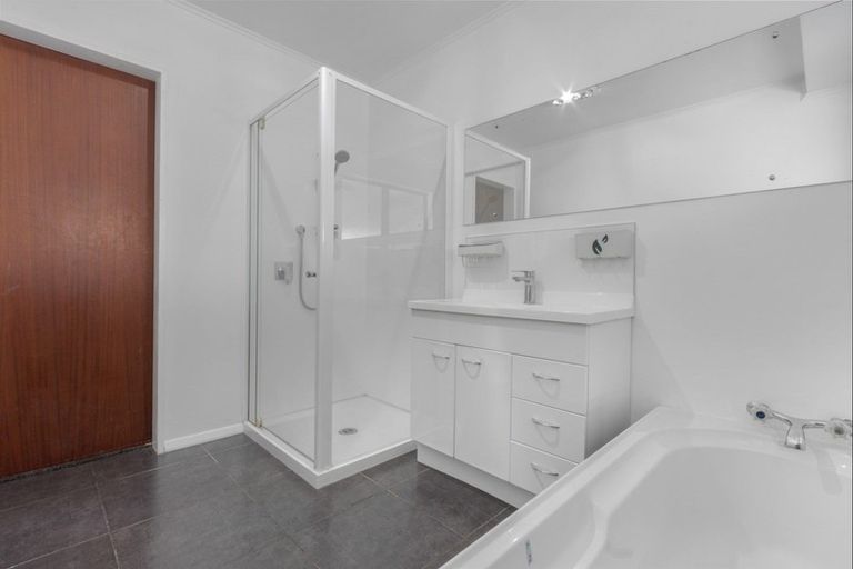 Photo of property in 9 Lichfield Crescent, Tamatea, Napier, 4112