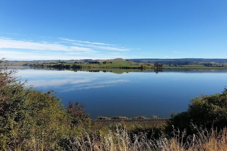 Photo of property in 17 Mallard Drive, Waihola, Milton, 9073