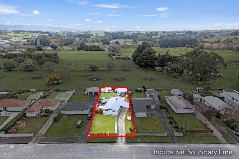 Photo of property in 30 Victor Street, Dannevirke, 4930