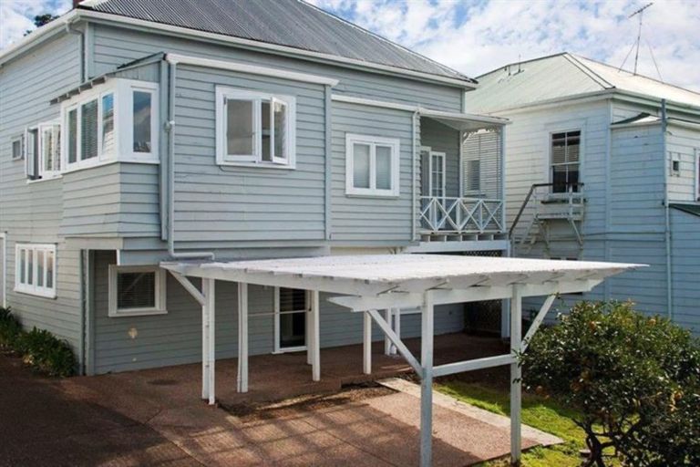 Photo of property in 13 Maungawhau Road, Epsom, Auckland, 1023