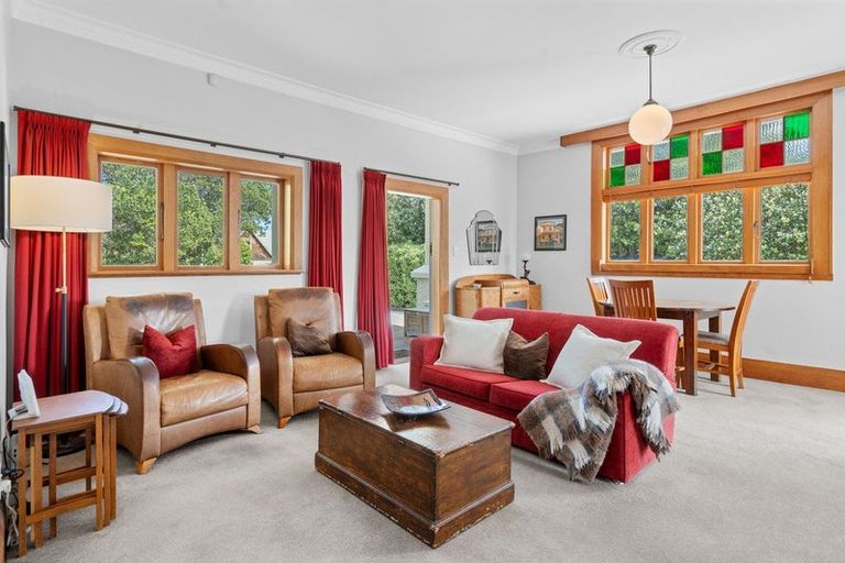 Photo of property in 9a Daniel Street, Martinborough, 5711