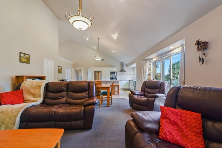 Photo of property in 7 Guernsey Place, Grandview Heights, Hamilton, 3200