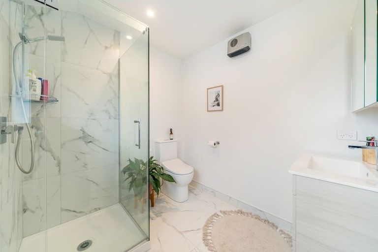 Photo of property in 3/123 Cambridge Terrace, Fairfield, Lower Hutt, 5011