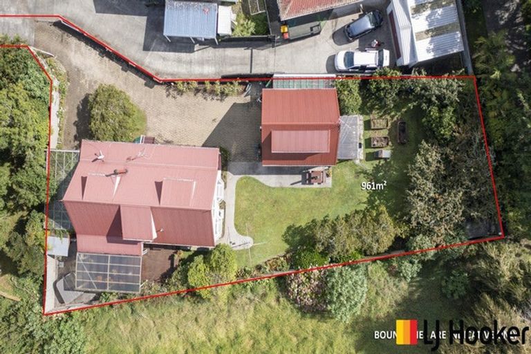 Photo of property in 12 Carnoustie Drive, Wattle Downs, Auckland, 2103