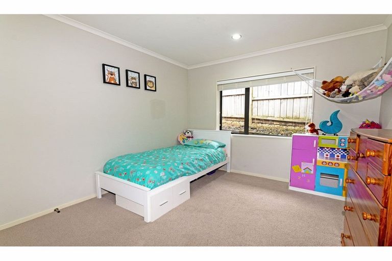 Photo of property in 88a San Marino Drive West, Henderson, Auckland, 0612