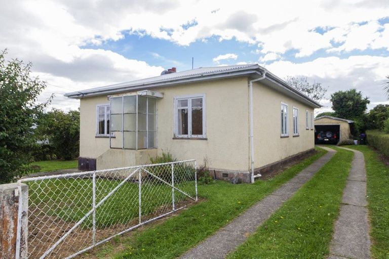 Photo of property in 11 Weston Road, Holmes Hill, Oamaru, 9401