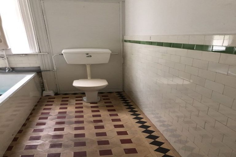 Photo of property in 42 Forbury Road, Forbury, Dunedin, 9012