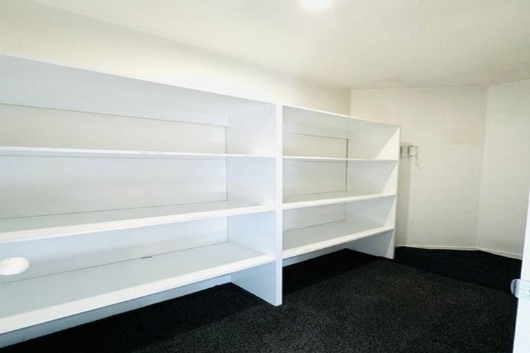 Photo of property in 8 Thornlea Place, Halswell, Christchurch, 8025