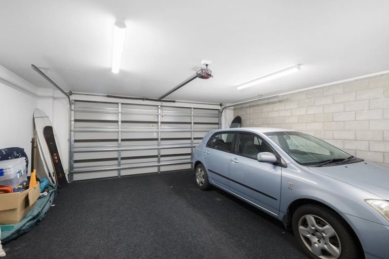 Photo of property in 3a Rannoch Drive, Jacks Point, Queenstown, 9371