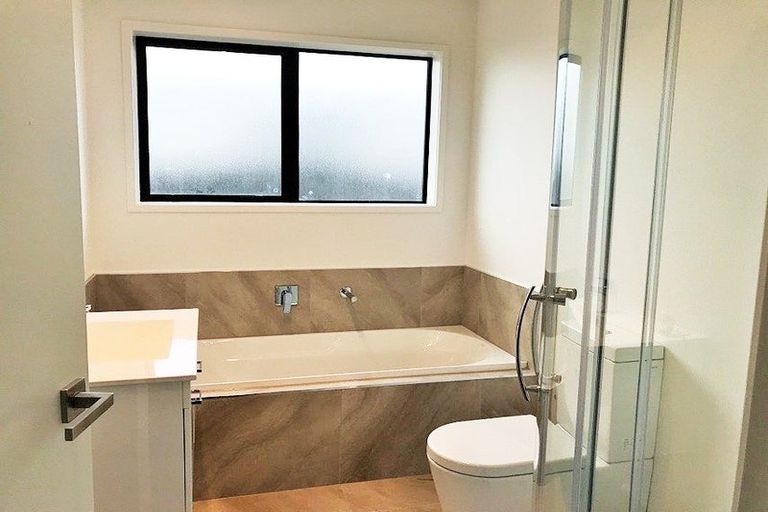 Photo of property in 61 Clarks Beach Road, Clarks Beach, 2122