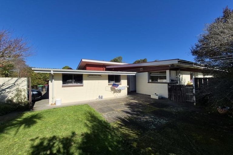 Photo of property in 4 Impala Place, Sockburn, Christchurch, 8042