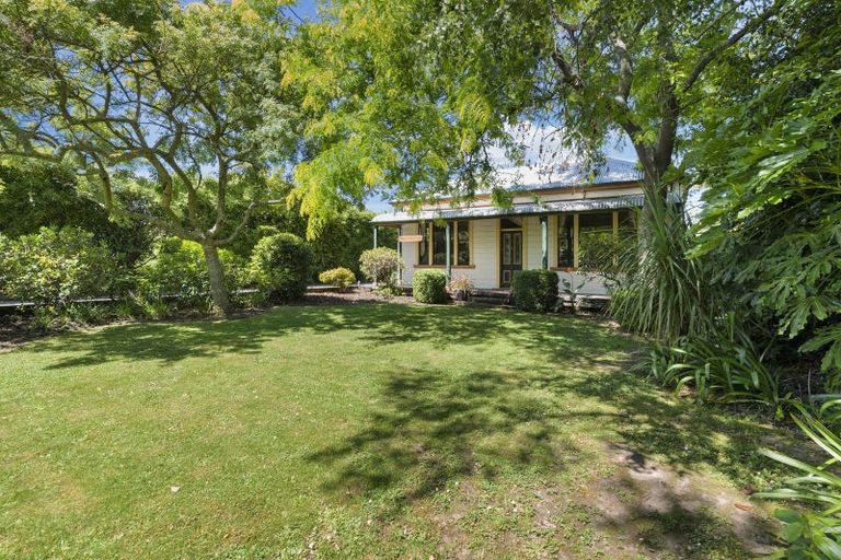 Photo of property in 16 Vance Street, Shannon, 4821