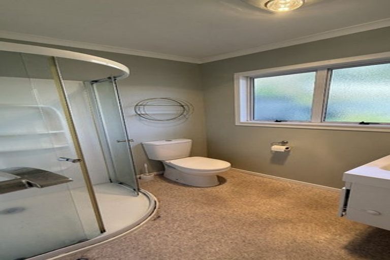 Photo of property in 6/6a Mount View Place, Spotswood, New Plymouth, 4310