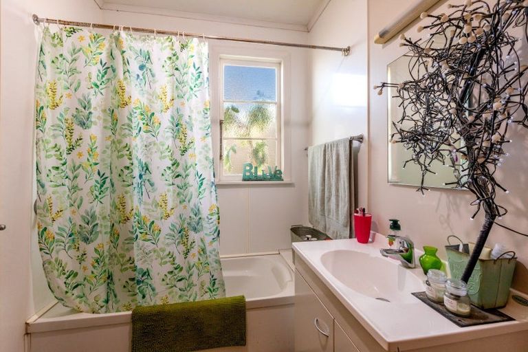 Photo of property in 800 Clive Street, Akina, Hastings, 4122