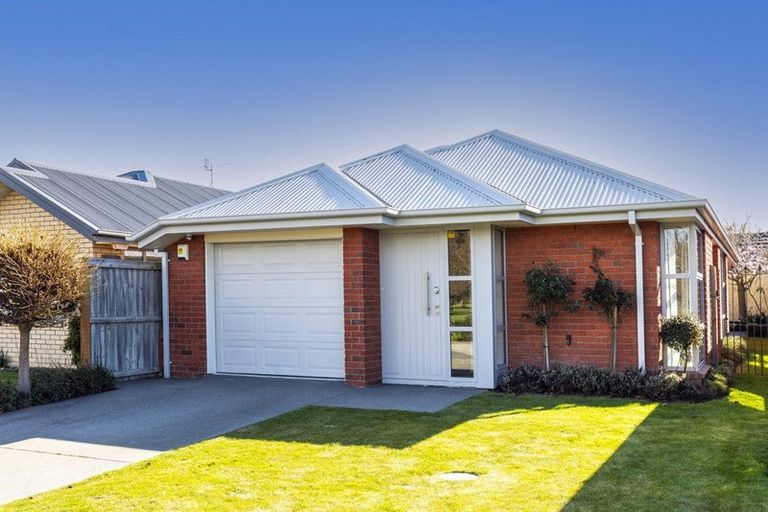 Photo of property in 14 Venerable Terrace, Yaldhurst, Christchurch, 8042