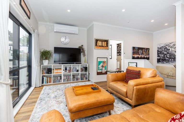 Photo of property in 1/20 Hunter Street, Hamilton Lake, Hamilton, 3204