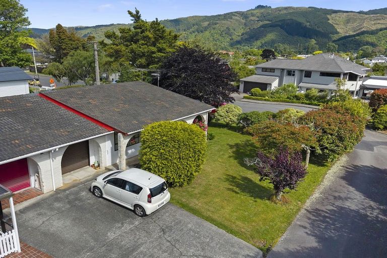 Photo of property in 1/26 Marlborough Street, Silverstream, Upper Hutt, 5019