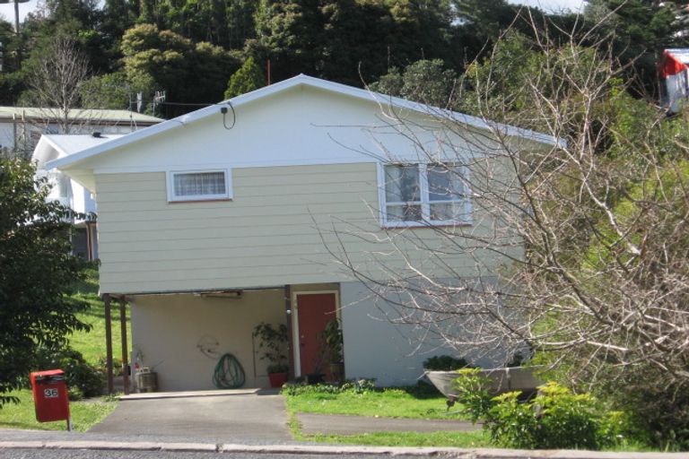 Photo of property in 36 Memorial Drive, Parahaki, Whangarei, 0112