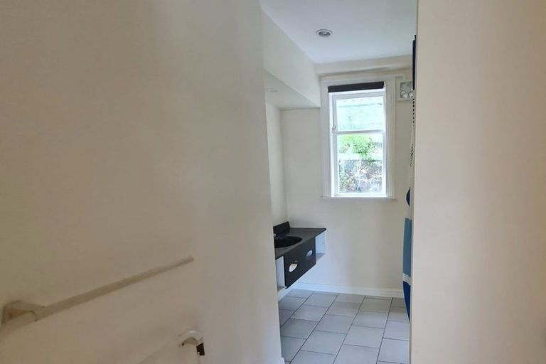 Photo of property in 151 Grant Road, Thorndon, Wellington, 6011