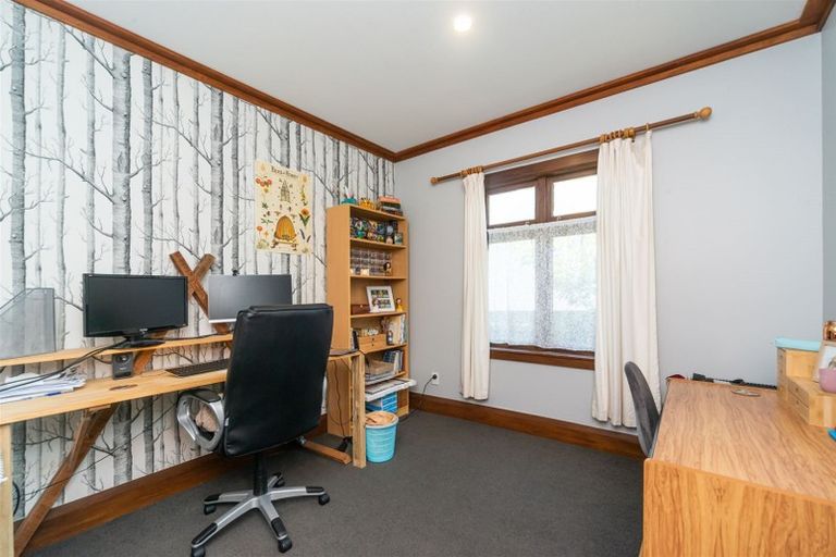 Photo of property in 62 Lyndhurst Street, Takaro, Palmerston North, 4412
