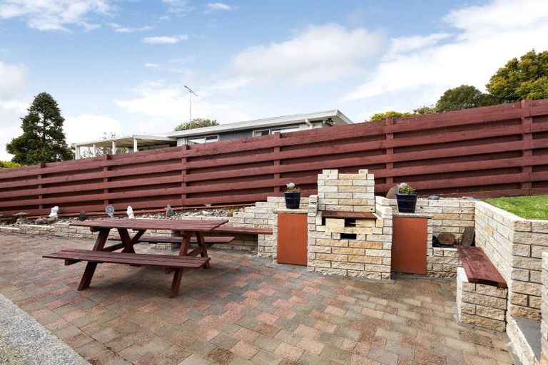 Photo of property in 8 Thode Place, Nawton, Hamilton, 3200