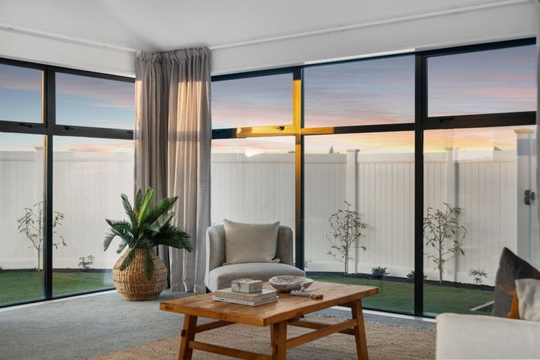 Photo of property in 26 Timara Crescent, Marshland, Christchurch, 8083