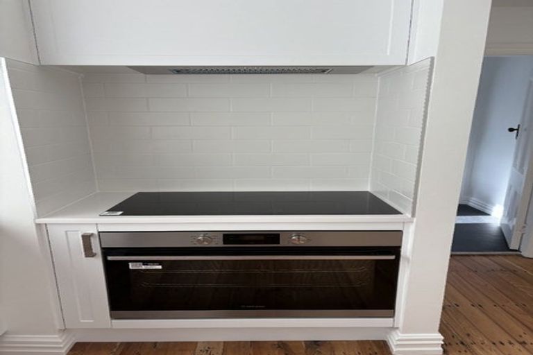 Photo of property in 300 Paremoremo Road, Paremoremo, Auckland, 0632