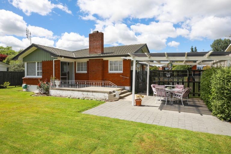 Photo of property in 25 Chedworth Avenue, Chedworth, Hamilton, 3210