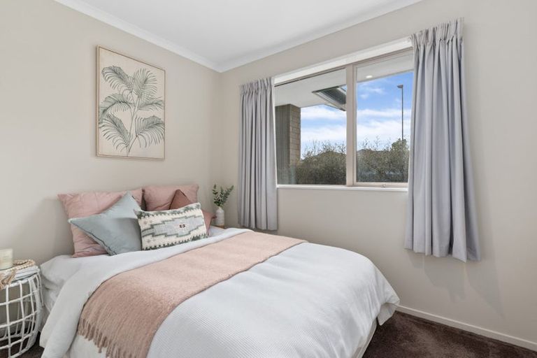 Photo of property in 70 Lucca Crescent, Rolleston, 7615