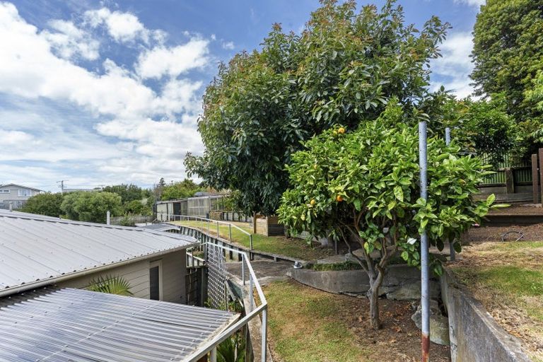 Photo of property in 4a Clerke Place, Marfell, New Plymouth, 4310