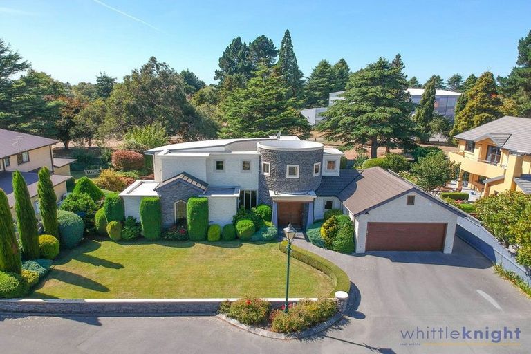 Photo of property in 6 Hogarth Lane, Burnside, Christchurch, 8053