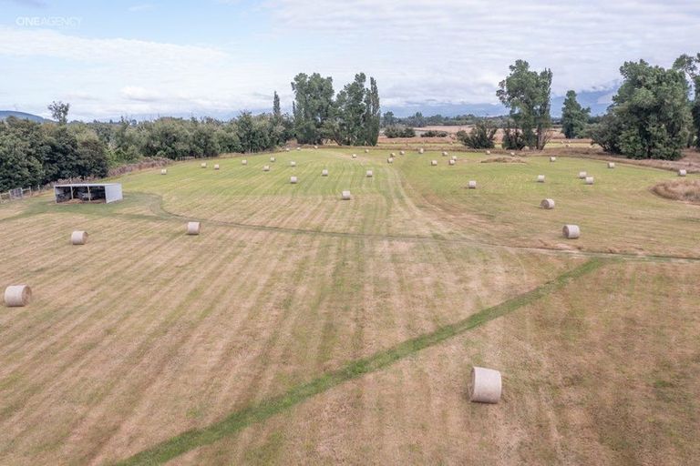 Photo of property in 27 Foothills Road, Okuku, Rangiora, 7473