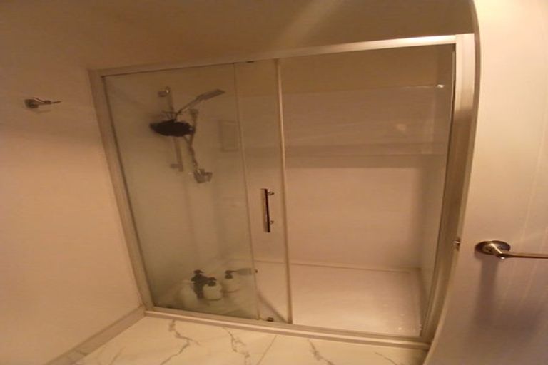 Photo of property in 5/17 Woodford Avenue, Henderson, Auckland, 0610