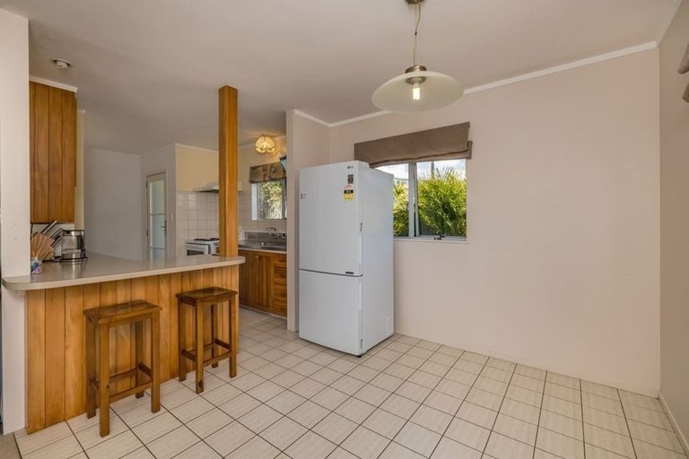 Photo of property in 10 Taumata Close, Paihia, 0200