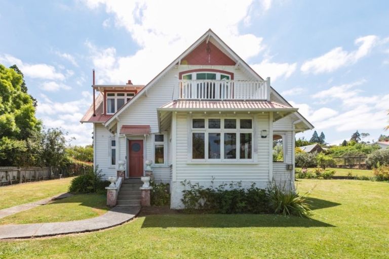 Photo of property in 6 Rose Street, Waipawa, 4210