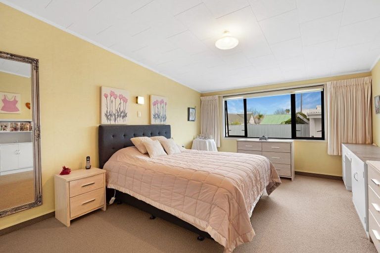 Photo of property in 399 Marine Parade, Napier South, Napier, 4110