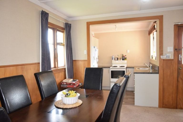 Photo of property in 76 Wallace Street, Grasmere, Invercargill, 9810