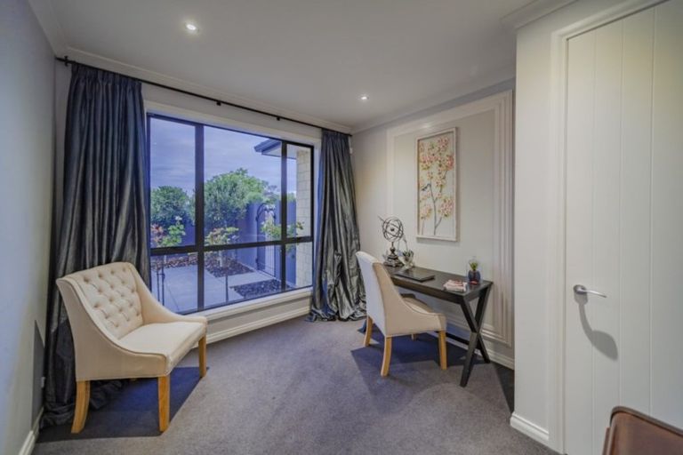 Photo of property in 5a Goddard Lane, Havelock North, 4130