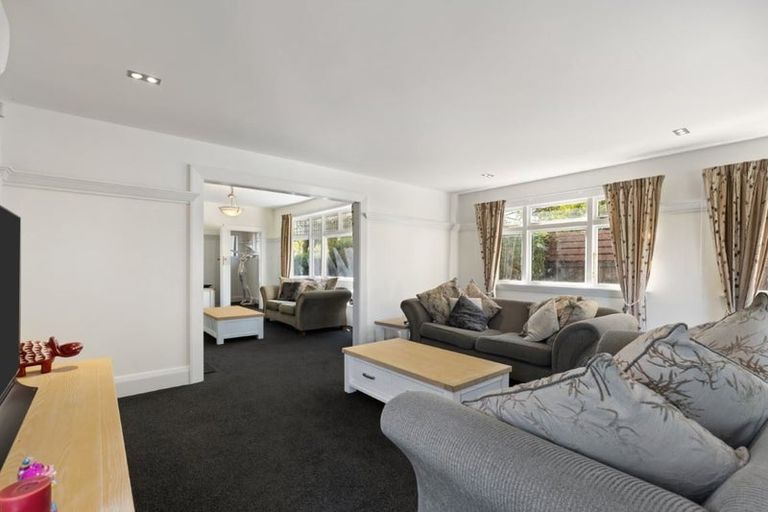 Photo of property in 40 North Parade, Richmond, Christchurch, 8013