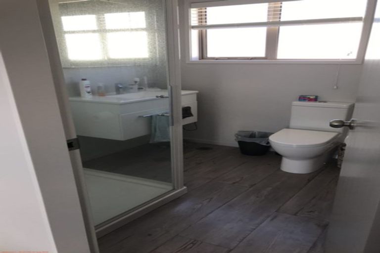 Photo of property in 21 Latimer Way, Petone, Lower Hutt, 5012