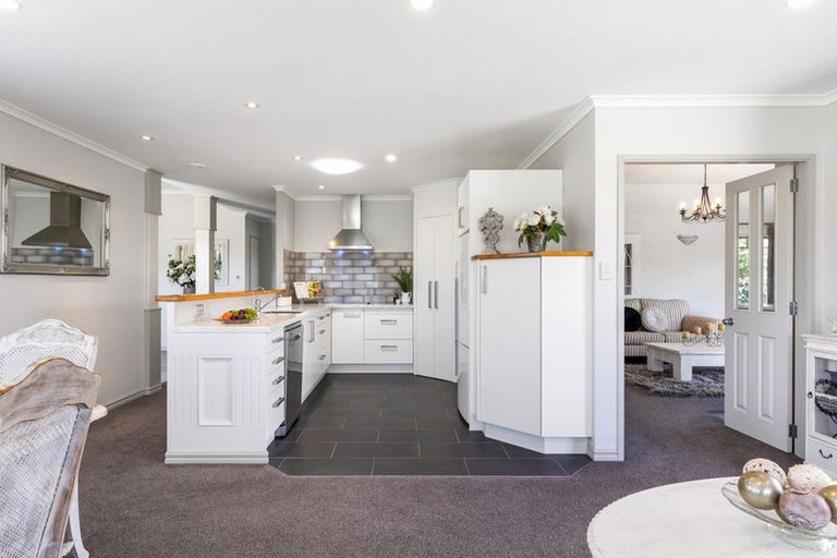 Photo of property in 22 Manor Park Drive, Pyes Pa, Tauranga, 3112