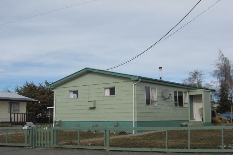 Photo of property in 25 Cass Crescent, Twizel, 7901