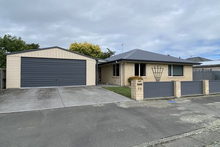 Photo of property in 28 Johnstone Street, Tinwald, Ashburton, 7700