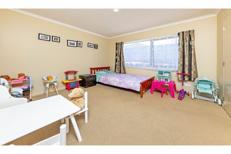 Photo of property in 15 Killeen Place, Flat Bush, Auckland, 2019