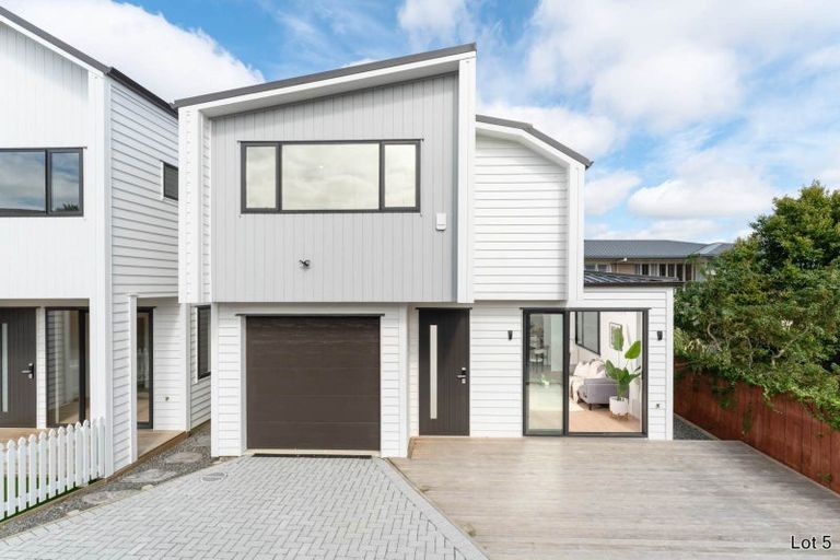 Photo of property in 41f Kowhai Road, Mairangi Bay, Auckland, 0630