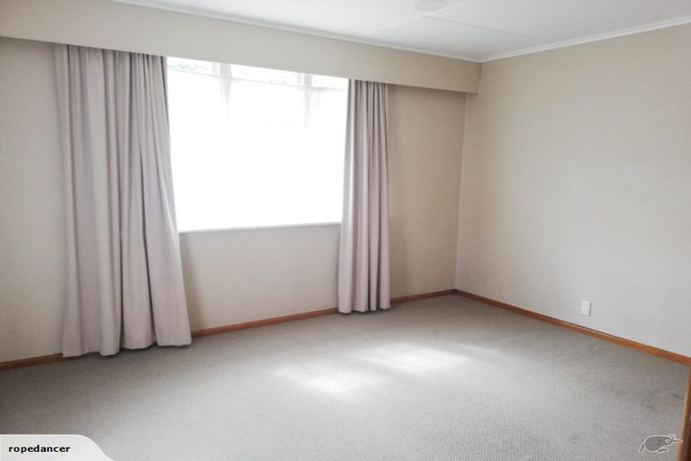 Photo of property in 8 Parnell Street, Fairfield, Lower Hutt, 5011